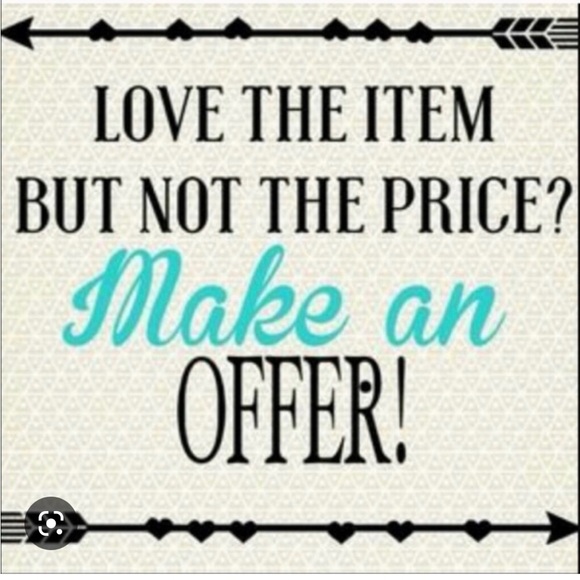 Cream Cropped Sweater - Picture 6 of 6